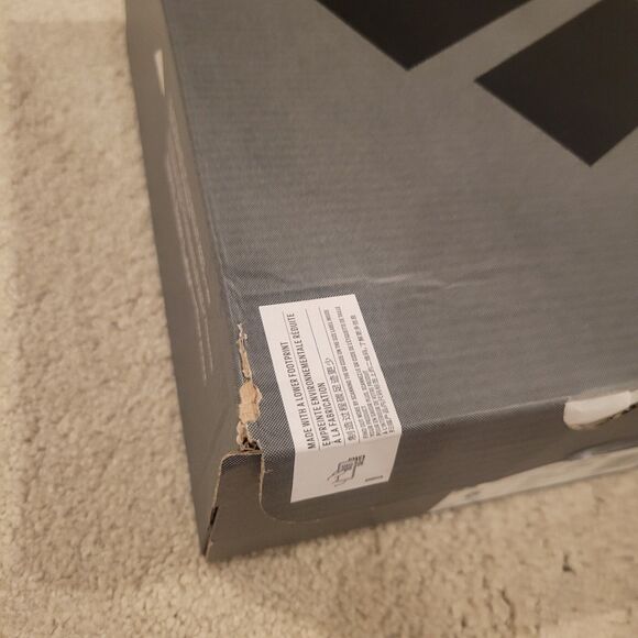 NIB Adidas Ultraboost Light Women's Running Shoes Black Size 6 Gym Workout - Picture 9 of 10